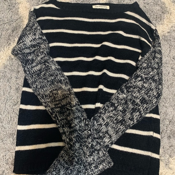 Poof Excellence sweater - Picture 1 of 1